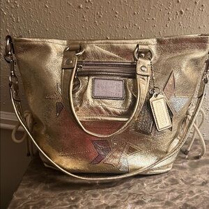 Coach Poppy Gold Star Shoulder Tote